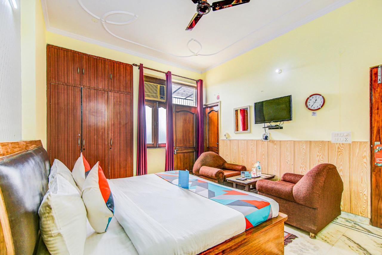 Hotel Fabexpress Royal Ashray Noida Exteriér fotografie