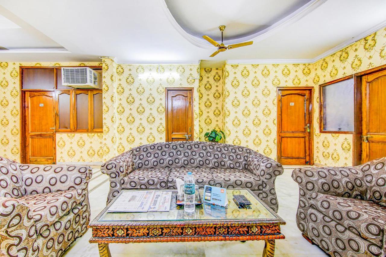 Hotel Fabexpress Royal Ashray Noida Exteriér fotografie